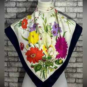 Gucci 100% Silk Scarf